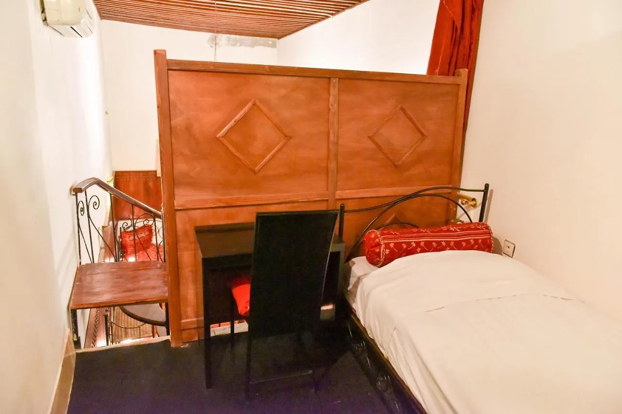 **  Riad Youssef Fès Maroko